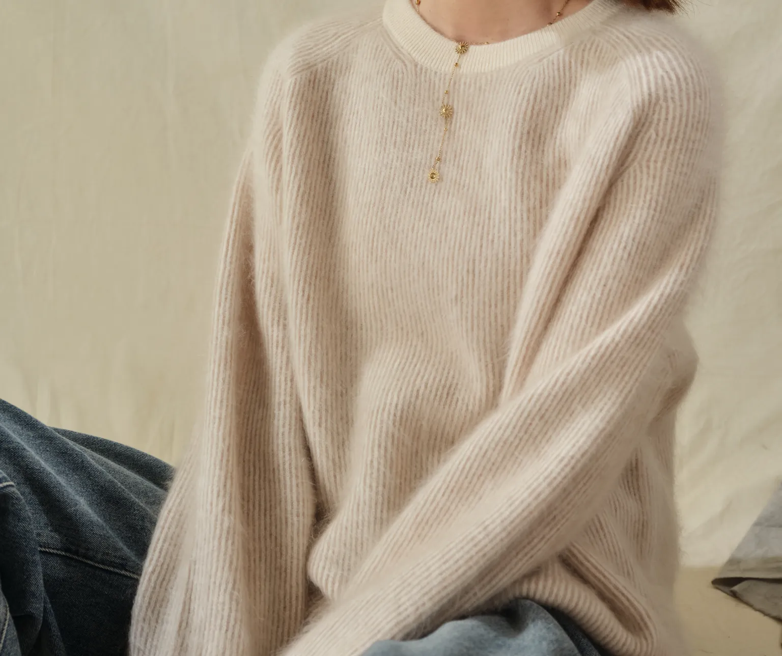 Signature Cloud-Loft Brushed Cashmere Crewneck Sweater
